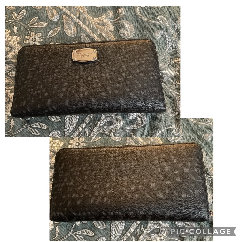 Michael Kors Large Wallet